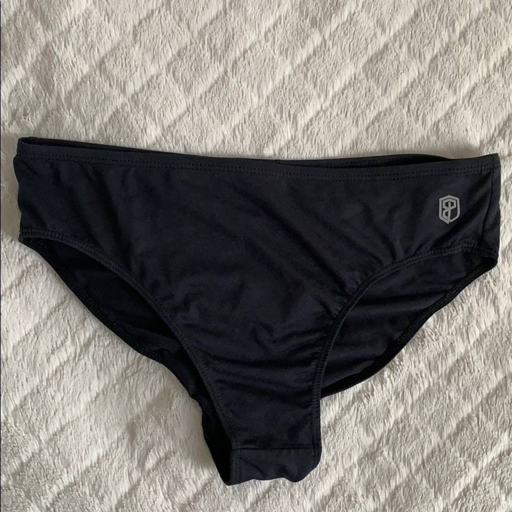 Born Primitive workout panties